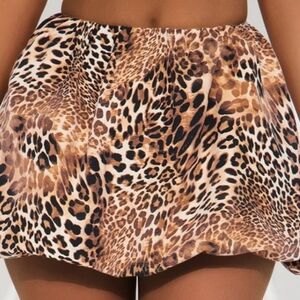 Chic Animal Print Skirt